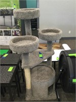 Cat Tower w Scratching Post