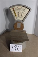 VTG POST OFFICE SCALES, WORKING