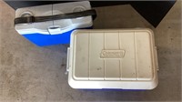 2 plastic coolers rubbermaid & coleman