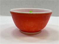 pyrex #402 red primary color 1 1/2 qt. mixing bowl