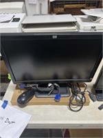 HP MONITOR AND KEYBOARD