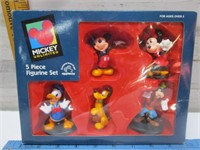 MICKEY MOUSE FIGURINE SET - NIB