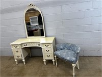 2 PC. Depression Era Vanity & Stool