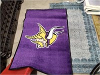 Minnesota Vikings rug , Like new, 53 x 35 and