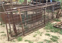 4- 3 ft tall assorted wire panels