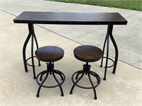 Table & bar stools 54x18x36