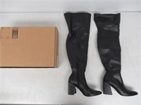 "Used" Women's Size 7 Boots, Black