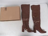 Dream Pairs Women's 8.5 Boots, Brown