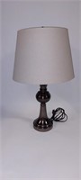 DSI 1117623 LAMP WITH LAMPSHADE