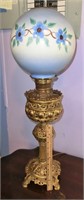 Bradley & Hubbard brass oil lamp w/hand painted