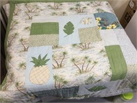 Large Comforter w/ Trees Pineapples Leaves