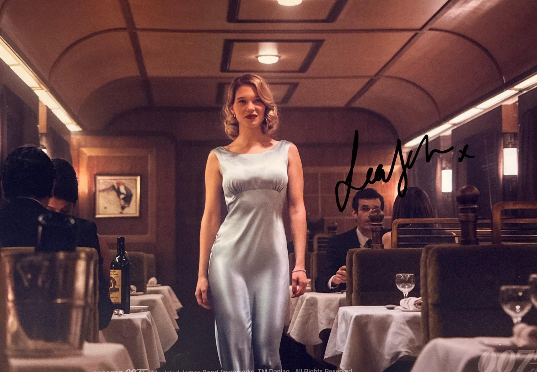 Autograph COA 007 Spectre Photo