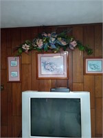 Dogwood pictures and floral arrangement