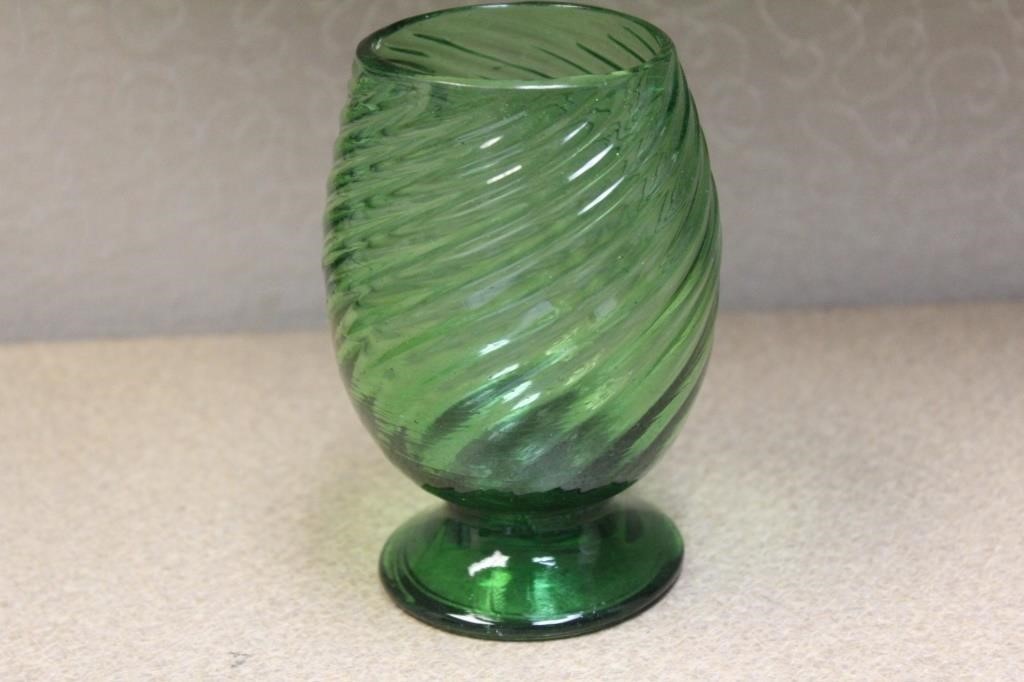 Green Glass tumbler