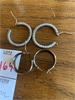 2 pair hoop pierced earrings