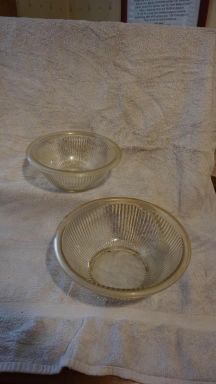 Set of Two Clear Ribbed Mixing Bowls