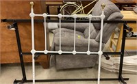 Single iron bed w/frame