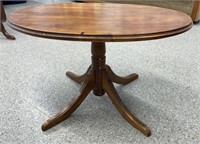Small Wooden Pedestal Table (26.5"W X 17.5"D X