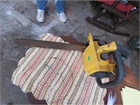 MCCULLOCH MINI MAC 35 CHAINSAW - HAS COMPRESSION