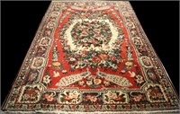 HAND KNOTTED FLORAL RUG