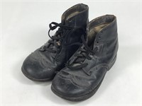 VTG Child's Leather Shoes 7" L