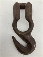Keyhole Chain Hook