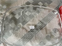 GLASS DISH WITH FROSTED FLOWERS
