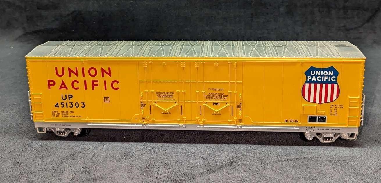 Atlas 6506 O 2-Rail Union Pacific Box Car