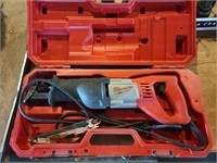 Milwaukee Corded Sawzall in Carry Case - Works