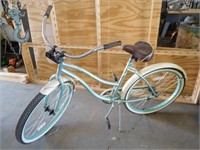 Huffy Cranbrook Lady’s Bicycle, Like New