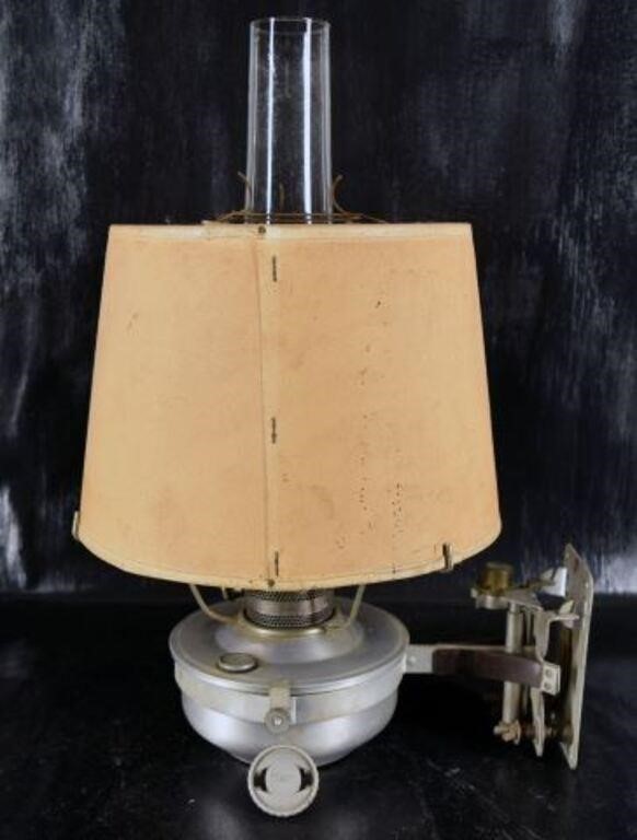 Aladdin Caboose Lamp Model 21c