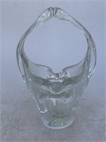 Vintage art glass clear glass basket