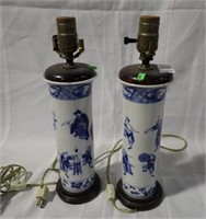 PAIR OF BLUE/WHITE CHINOISERIE TABLE LAMPS 14"