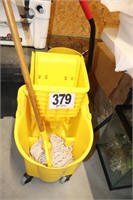 Rubbermaid Commercial Mop Bucket & Mop