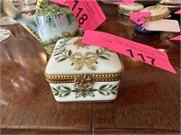 LIMOGES TRINKET BOX