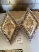 Set a four vintage wall Plaques