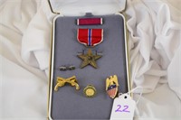 Vintage Army Bronze Star Medal and Misc. Pins