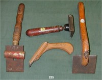 Lot of four handled scrapers