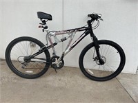 Mongoose XR 200 Mt Bike, 21 Speed, 26"