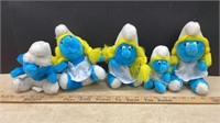 What is a group of Smurfettes called? 4