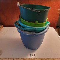 Bucket Lot- 4 Buckets