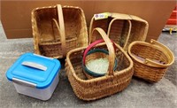 BASKETS & CONTAINER