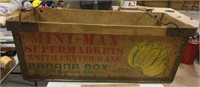 Wooden Banana box Mini-max market Smith Center