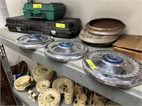 LOT OF MIXED VINTAGE HUBCAPS FORD MORE