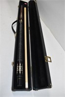 New Action 18oz. Pool Cue in Case