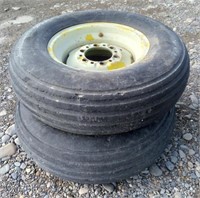 2 Tractor Tires W / Rims