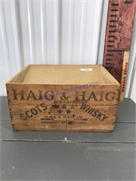 Haig & Haig whisky wood box