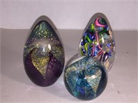 3 ART GLASS PAPERWEIGHTS.  TWO ARE SIGNED GES, ONE