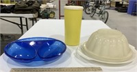 Plastic dishes - Tupperware