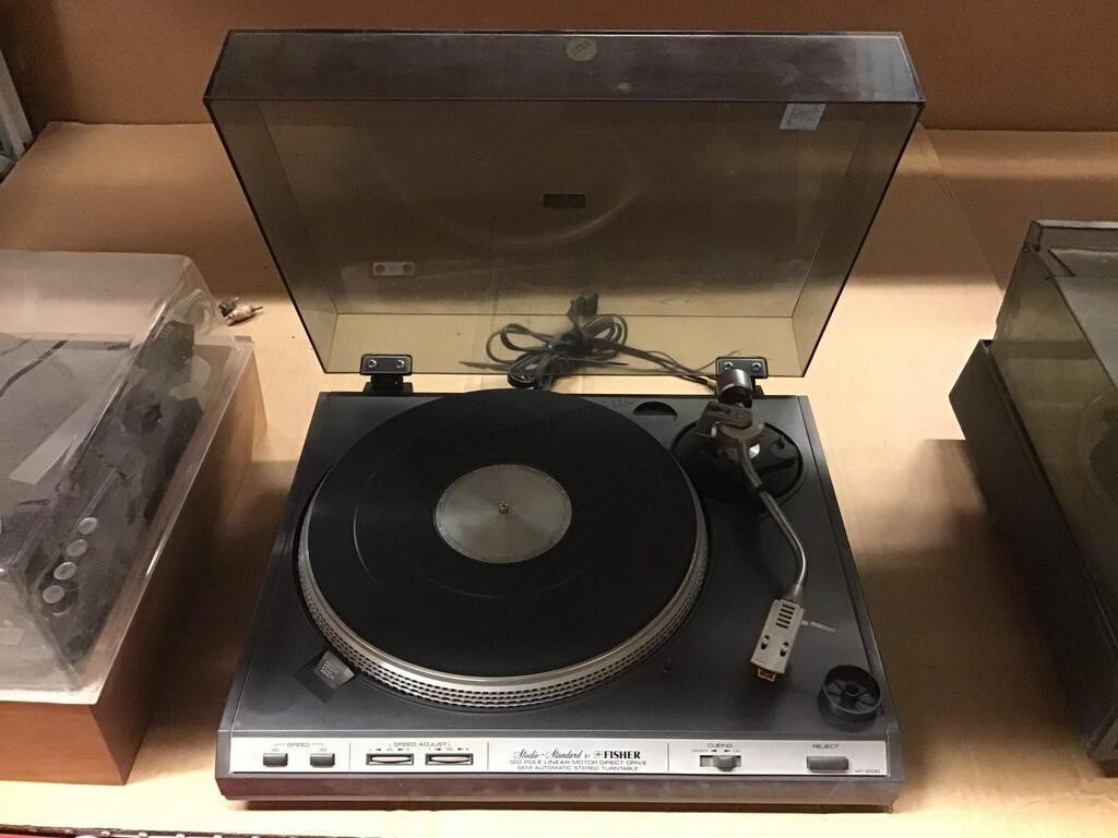 Fisher record player.
